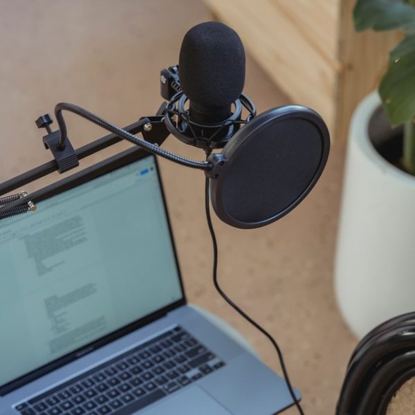 Voice over jobs from home for beginners